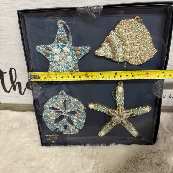 Tommy Bahama Fly By Night Beaded Seashell Starfish Sand Dollar Ornaments (4) NIB - Picture 6 of 9
